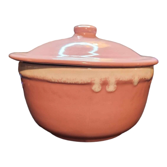 Vintage Other - EUC VTG Pink Drip Glaze Covered Pot
